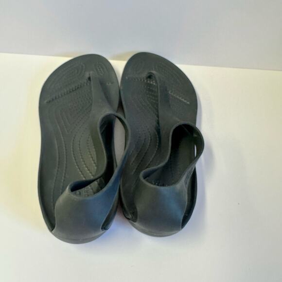 Crocs Sexi flip flop t-strap comfort rubber sandal in black women's size 10 - Picture 9 of 13